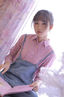 国产乱真实伦精彩对白在线